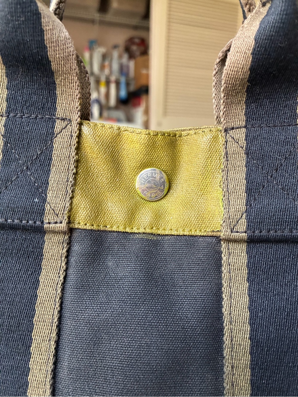 Luxury Hermès Fourre Tout Canvas Tote Bag – Charcoal Gray & Olive Green PM/MM - Picture 12 of 16